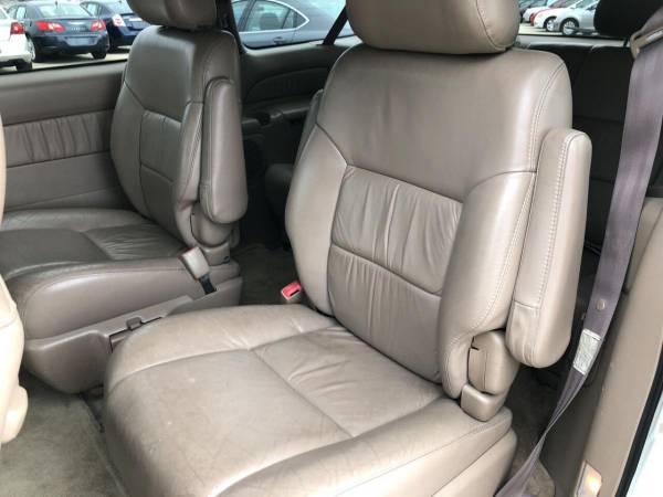 2001 Toyota Sienna Leather LOADED - - by dealer for sale in Derry, ME – photo 10
