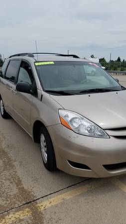 $6499/ EXCELLENT / 2007 TOYOTA SIENNA CE/LE /MINT(VIN:... for sale in Lombard, IL – photo 22