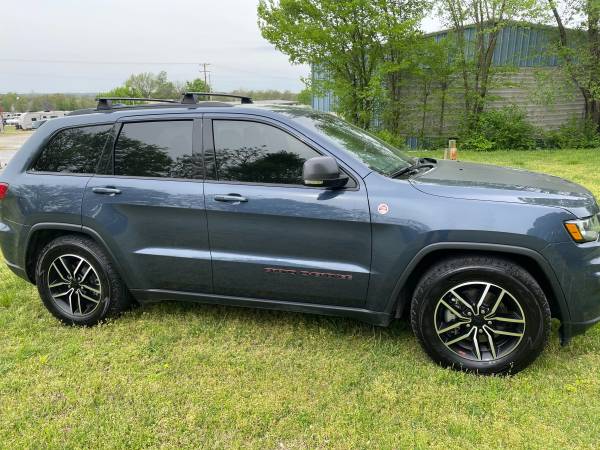 2020 Jeep Grand Cherokee Trailhawk - - by dealer for sale in Springdale, AR – photo 2