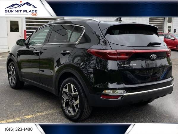 2020 Kia Sportage Black WHAT A DEAL! - - by dealer for sale in Grand Rapids, MI – photo 4