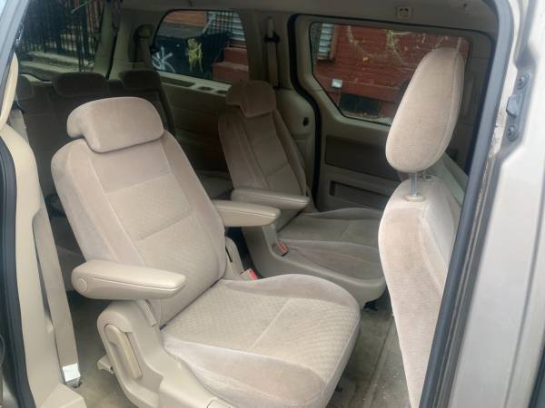 2004 Ford Freestar Sel - cars & trucks - by owner - vehicle... for sale in Brooklyn, NY – photo 7