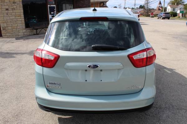2013 Ford C-Max Hybrid SE - cars & trucks - by dealer - vehicle... for sale in Crestwood, OH – photo 6