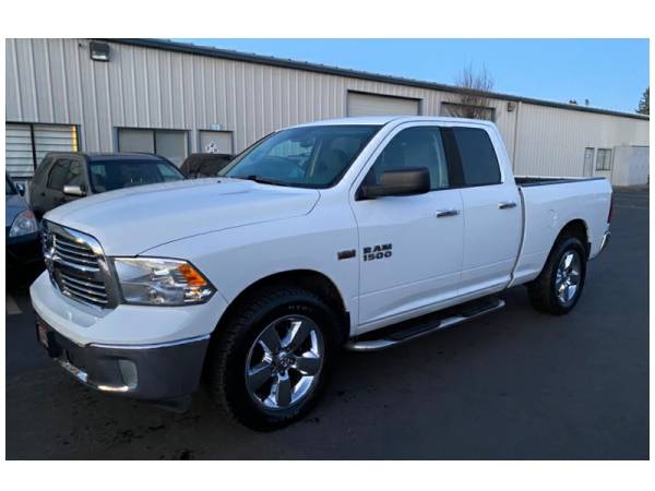 2014 Ram 1500 RAM BIG HORN QUAD CAB 4X4 !! 1 Tacoma tundra f150 -... for sale in Troutdale, OR – photo 2