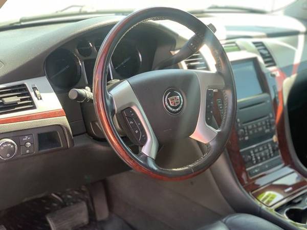 2008 Cadillac Escalade EXT Base AWD 4dr SB Crew Cab for sale in Rialto, CA – photo 24