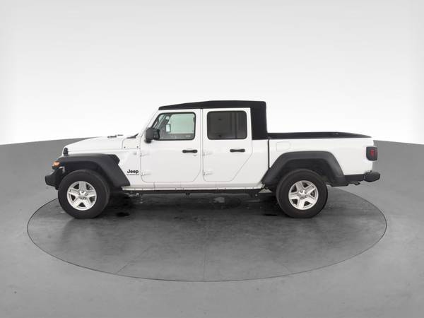 2020 Jeep Gladiator Sport Pickup 4D 5 ft pickup White - FINANCE... for sale in Lewisville, TX – photo 5