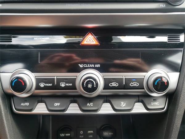 2019 Hyundai Elantra Value Edition sedan Silver for sale in Bentonville, AR – photo 12