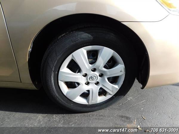 2010 Toyota Camry LE - cars & trucks - by dealer - vehicle... for sale in Midlothian, IL – photo 9