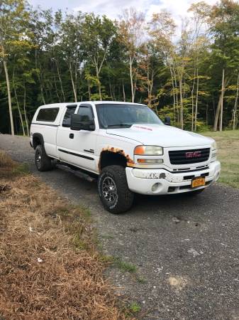 2003 GMC 2500 for sale in Naples, NY – photo 2