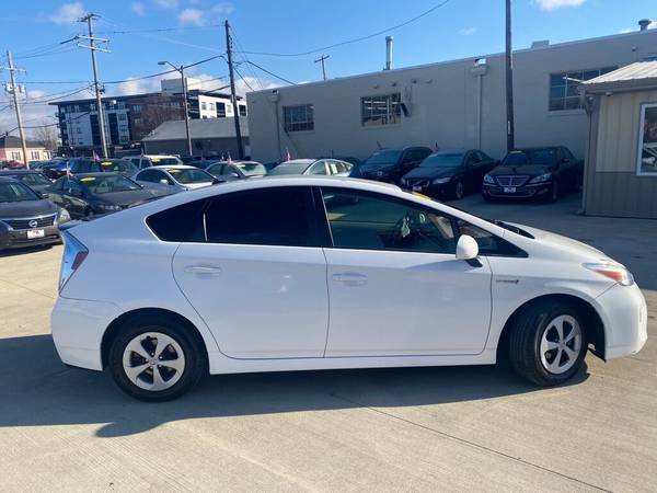 2014 TOYOTA PRIUS HYBRID - - by dealer - vehicle for sale in Champaign, IL – photo 6