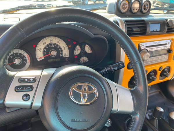 2007 Toyota FJ Cruiser Base 4dr SUV 4WD (4L V6 5A) for sale in Keizer , OR – photo 7