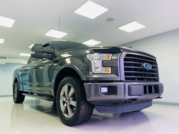 2015 Ford F-150 4WD SuperCrew XLT F150 - cars & trucks - by dealer -... for sale in Streamwood, WI – photo 12