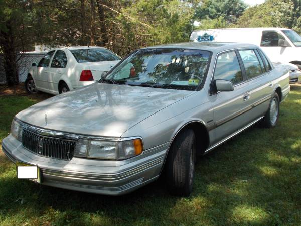 1992 Lincoln Continental *Very Low Miles *Clean Leather Seats for sale in Wayne, NJ