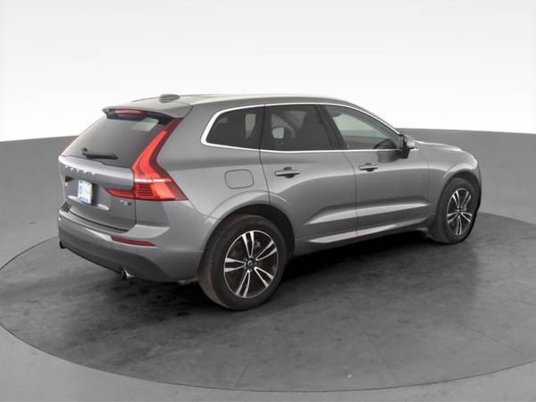 2020 Volvo XC60 T6 Momentum Sport Utility 4D suv Black - FINANCE -... for sale in Fort Collins, CO – photo 11