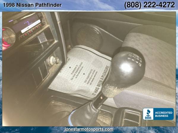 1998 Nissan Pathfinder 4dr XE Manual - cars & trucks - by dealer -... for sale in Wahiawa, HI – photo 5