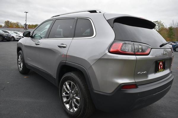 2019 Jeep Cherokee Black for sale in Watertown, NY – photo 5
