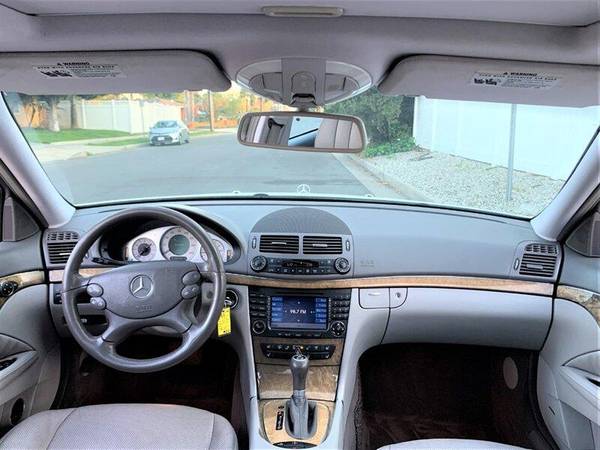 2007 Mercedes-Benz E 550 E 550 4dr Sedan - - by dealer for sale in Los Angeles, CA – photo 9
