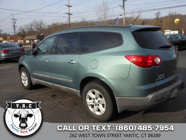 2009 Chevrolet Traverse AWD-eastern CT - - by dealer for sale in Yantic, CT – photo 5