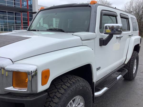 Loaded! 2006 Hummer H3! Accident Free! - - by dealer for sale in Ortonville, MI – photo 10