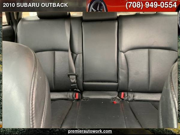 2010 SUBARU OUTBACK 2 5I LIMITED - - by dealer for sale in Alsip, IL – photo 18