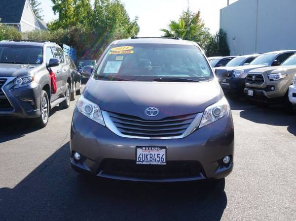 2011 Toyota Sienna Limited 7-Passenger Passenger Van for sale in Sacramento , CA – photo 6