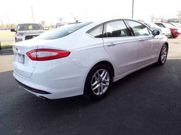 2016 Ford Fusion SE 4dr Sedan - cars & trucks - by dealer - vehicle... for sale in Savage, MN – photo 6