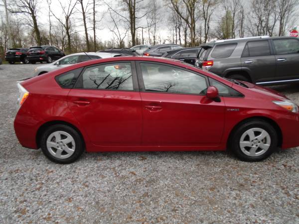 2011 Toyota ( Red ) Prius ( 51 MPG City ) We Trade for sale in Hickory, TN – photo 7