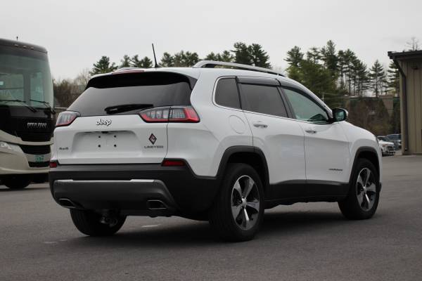 2019 JEEP CHEROKEE LIMITED - - by dealer - vehicle for sale in Middlebury, VT – photo 5