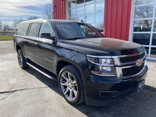 2017 Chevrolet Chevy Suburban LS Sport Utility 4D Family Owned!... for sale in Fremont, NE – photo 2