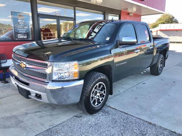 2013 Chevrolet Silverado 1500 Crew Cab - Financing Available! - cars... for sale in Fayetteville, NC – photo 2