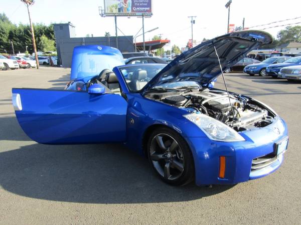 2007 Nissan 350Z 2dr Roadster Manual *BRIGHT BLUE* 70K CLEANEST... for sale in Milwaukie, OR – photo 21