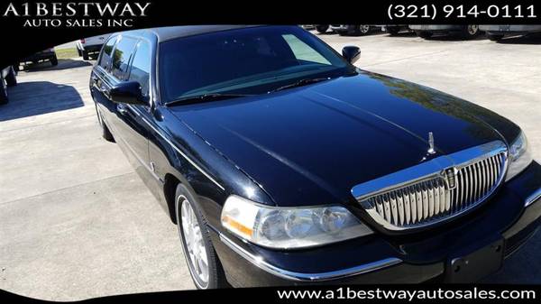 2009 Lincoln 6 DOOR Town Car LIMOUSINE 38K SERVICED CLEAN NO FEES for sale in Melbourne , FL – photo 3