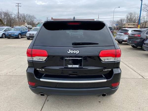 2017 Jeep Grand Cherokee Limited 4WD - cars & trucks - by dealer -... for sale in Taylor, MI – photo 9