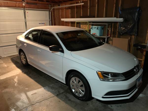 2015 Volkswagen Jetta - cars & trucks - by owner - vehicle... for sale in Silvis, IA – photo 2