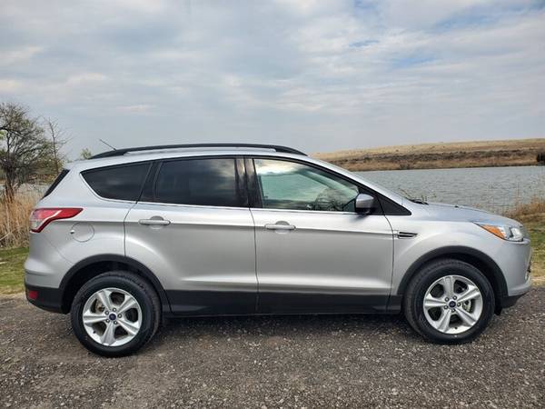 2016 Ford Escape SE AWD 65k 1-OWNER NEW TIRES TOW PKG CAMERA SYNC for sale in Woodward, OK – photo 3