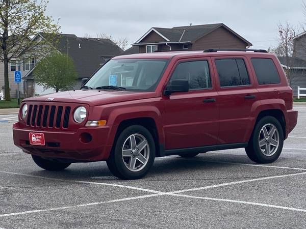 2007 Jeep Patriot Sport - - by dealer - vehicle for sale in Council Bluffs, NE – photo 2