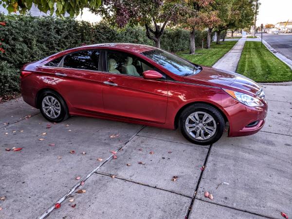 2012 Sonata LOW LOW MILES CLEAN TITLE DRIVES AMAZING - cars & trucks... for sale in Salt Lake City, UT – photo 4