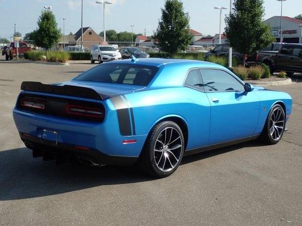 2016 Dodge Challenger coupe R/T Scat Pack (Pitch Black Clearcoat)... for sale in Sterling Heights, MI – photo 8