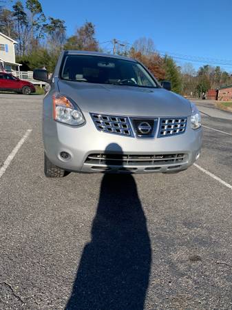 Nissan Rogue - cars & trucks - by owner - vehicle automotive sale for sale in Asheville, NC – photo 2