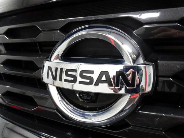 2017 Nissan Pathfinder 4WD 4dr SL hatchback Black for sale in Branson West, MO – photo 11