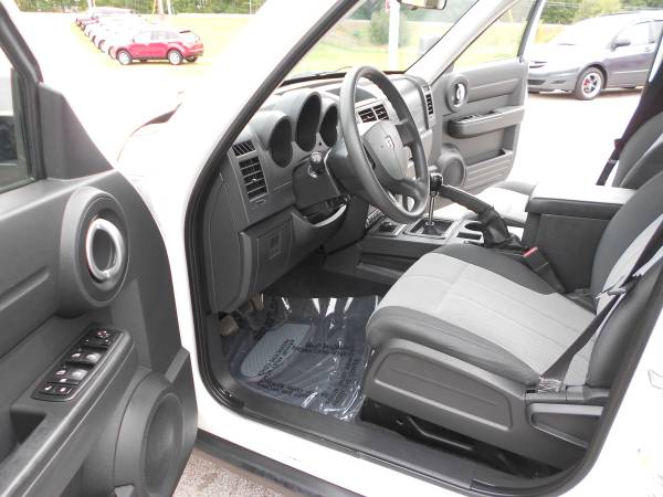 Dodge Nitro SXT 4WD SUV 6 Speed Manual 85K miles**1 Year Warranty*** for sale in Hampstead, MA – photo 19
