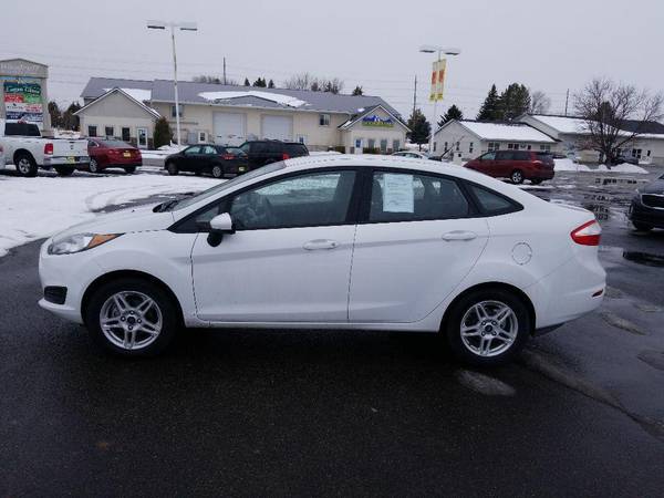 2019 Ford Fiesta SE - - by dealer - vehicle automotive for sale in Idaho Falls, ID – photo 8