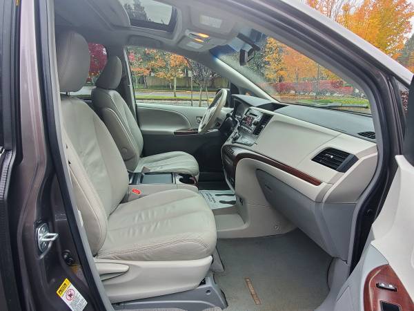 2011 Toyota Sienna XLE * 8 Passenger * 3rd Row seat * Clean Title * for sale in Lynnwood, WA – photo 10