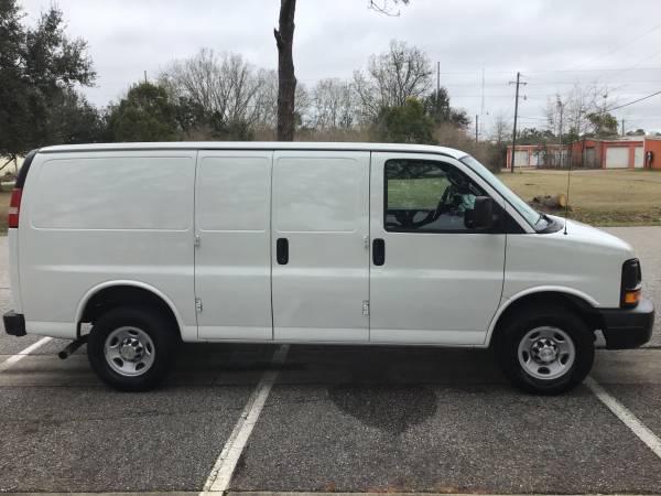 2016 CHEVY EXPRESS G2500 CARGO VAN - - by dealer for sale in Foley, AL – photo 4
