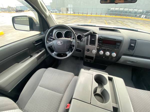 2011 TOYOTA TUNDRA V8 SUPER CLEAN !!! 1 OWNER !!! - cars & trucks -... for sale in Brooklyn, NY – photo 20
