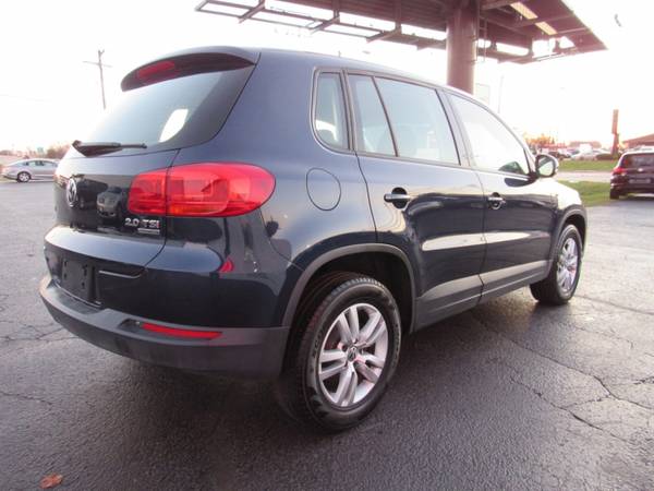 2012 Volkswagen Tiguan 4Motion - cars & trucks - by dealer - vehicle... for sale in Rockford, WI – photo 10