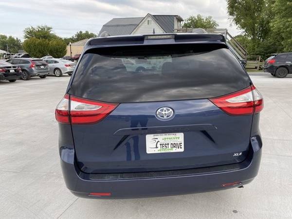 2018 Toyota Sienna XLE - cars & trucks - by dealer - vehicle... for sale in Murfreesboro, TN – photo 6