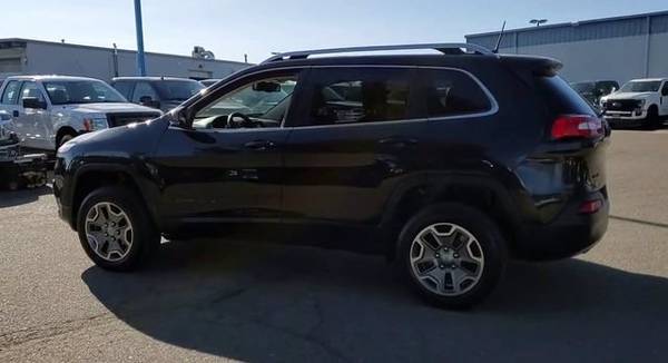 2015 Jeep Cherokee Limited suv Brilliant Black Crystal Pearlcoat -... for sale in Loveland, CO – photo 8