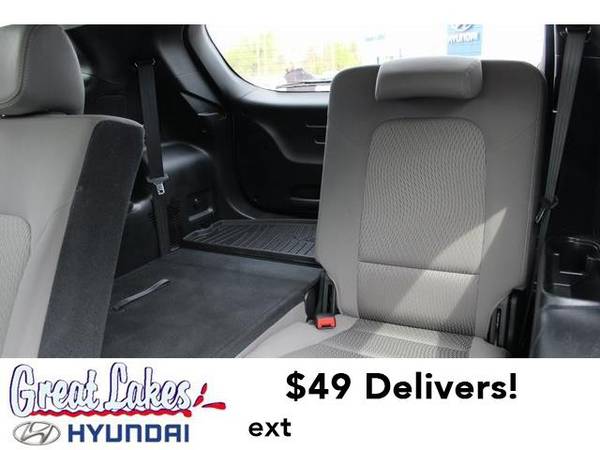 2016 Hyundai Santa Fe SUV SE - - by dealer - vehicle for sale in Streetsboro, OH – photo 12