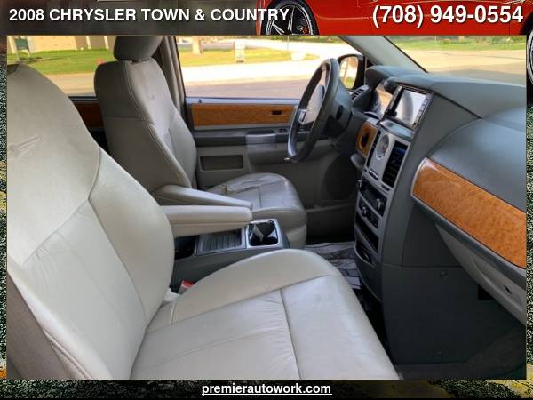2008 CHRYSLER TOWN & COUNTRY LIMITED - - by dealer for sale in Alsip, IL – photo 8
