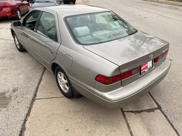 Like new Camry Original condition - - by dealer for sale in Other, IL – photo 8